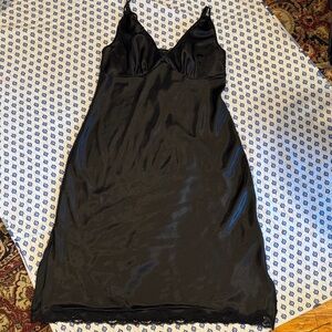 Secret Treasures 2X Elegant Black Satin Slip nightgown